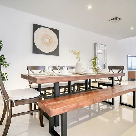 Unbeatable Price, Perfect For Groups With Sea Views By Deluxe Holiday Homes Fudschaira Exterior foto