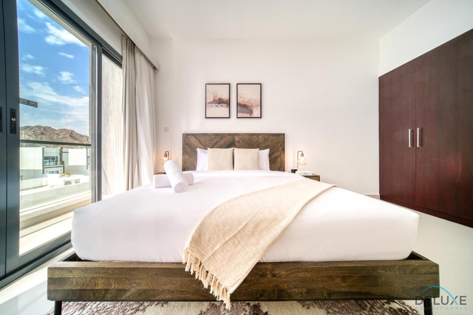 Apartment Unbeatable Price, Perfect For Groups With Sea Views By Deluxe Homes Fudschaira