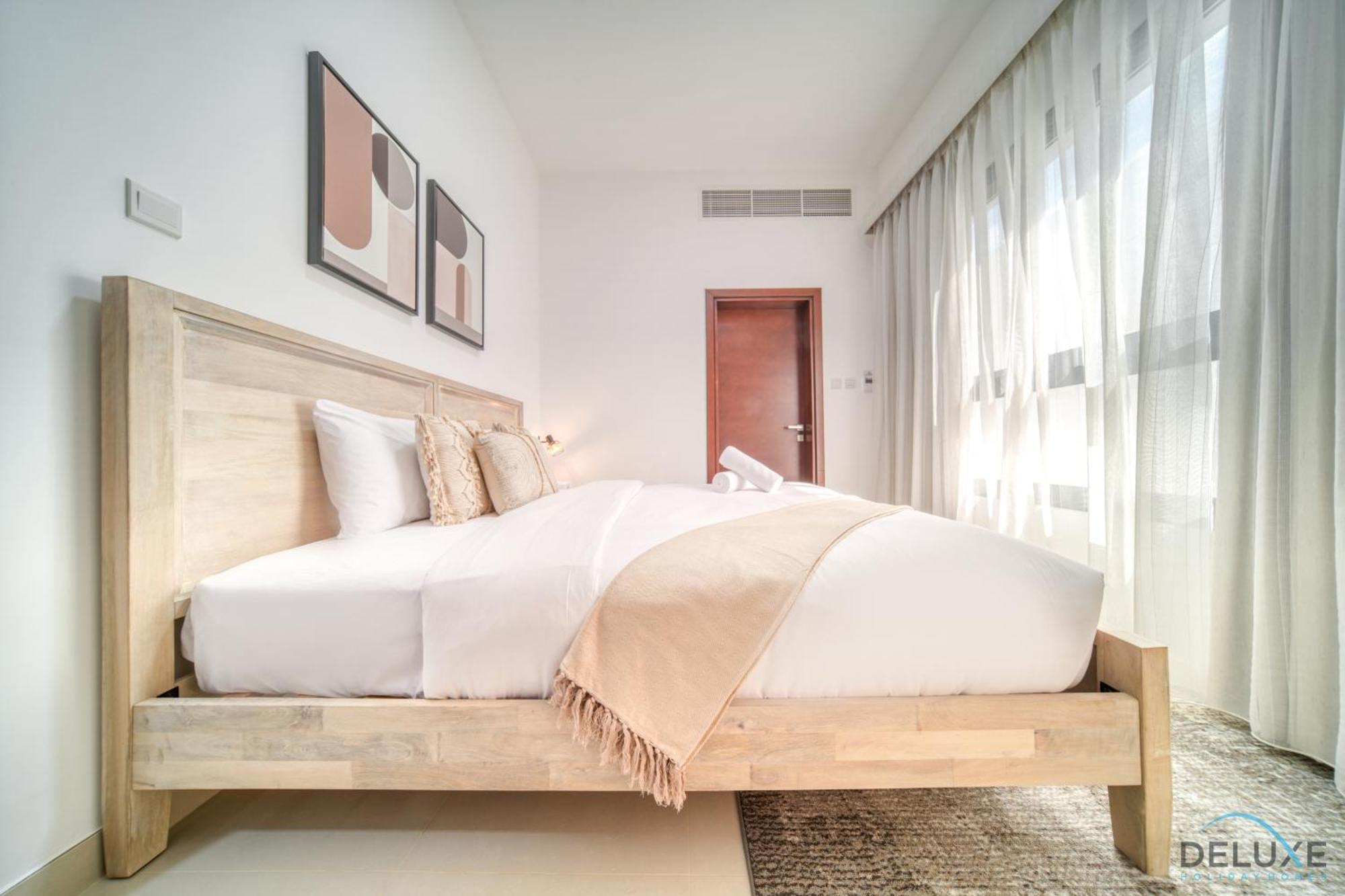 Unbeatable Price, Perfect For Groups With Sea Views By Deluxe Homes * Fudschaira