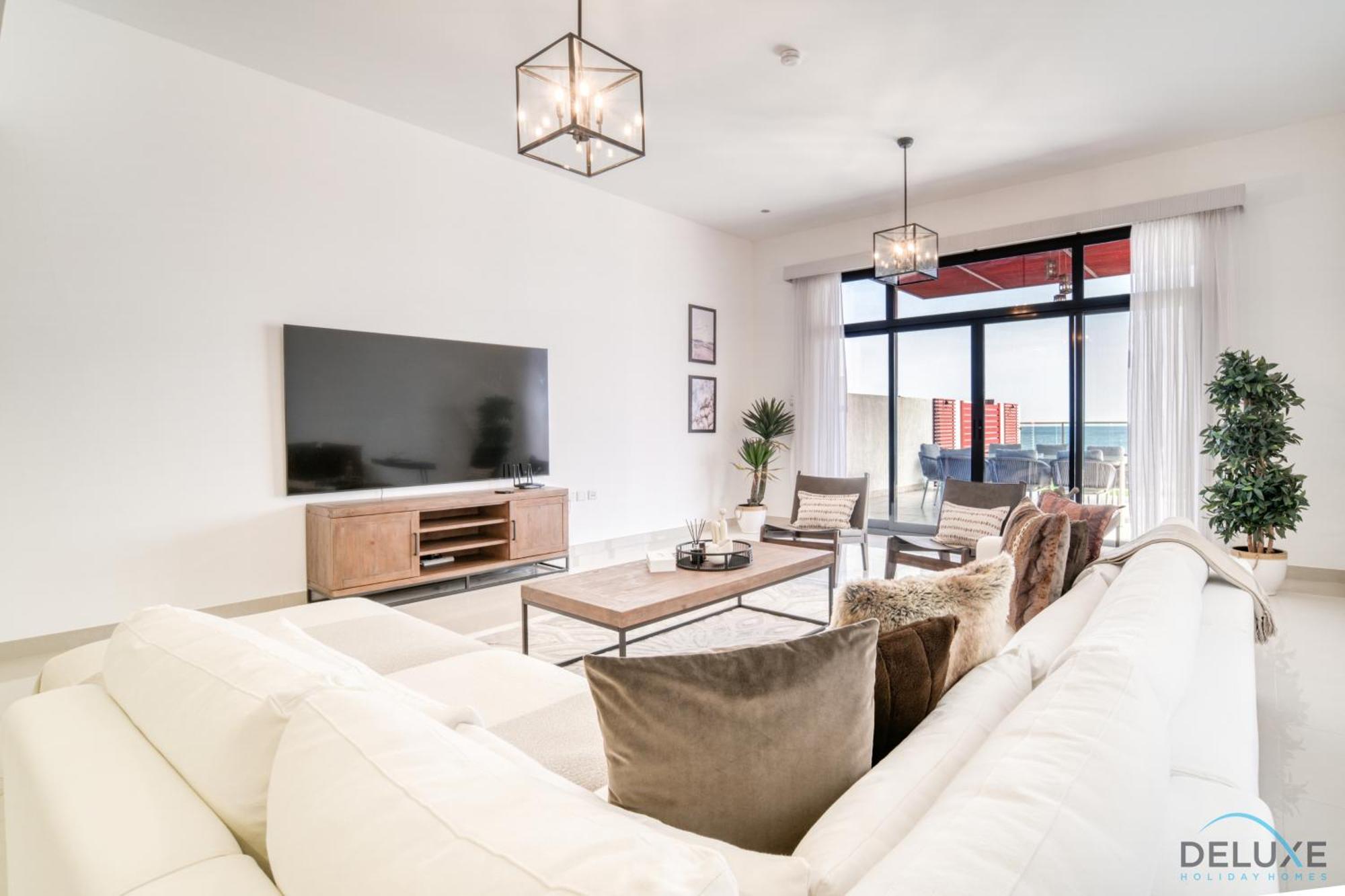 Unbeatable Price, Perfect For Groups With Sea Views By Deluxe Homes Apartment Fudschaira