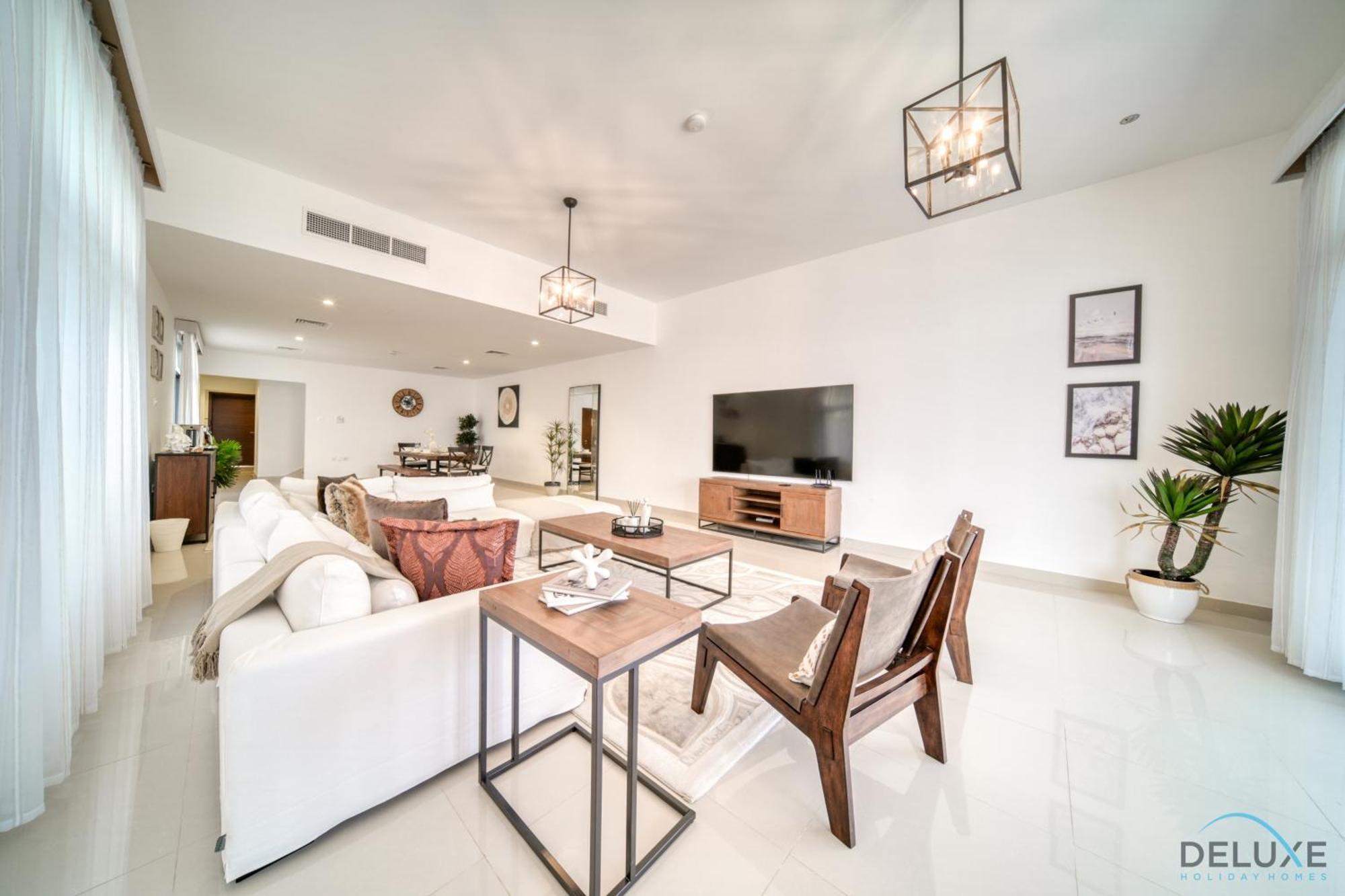 Unbeatable Price, Perfect For Groups With Sea Views By Deluxe Homes Apartment Fudschaira
