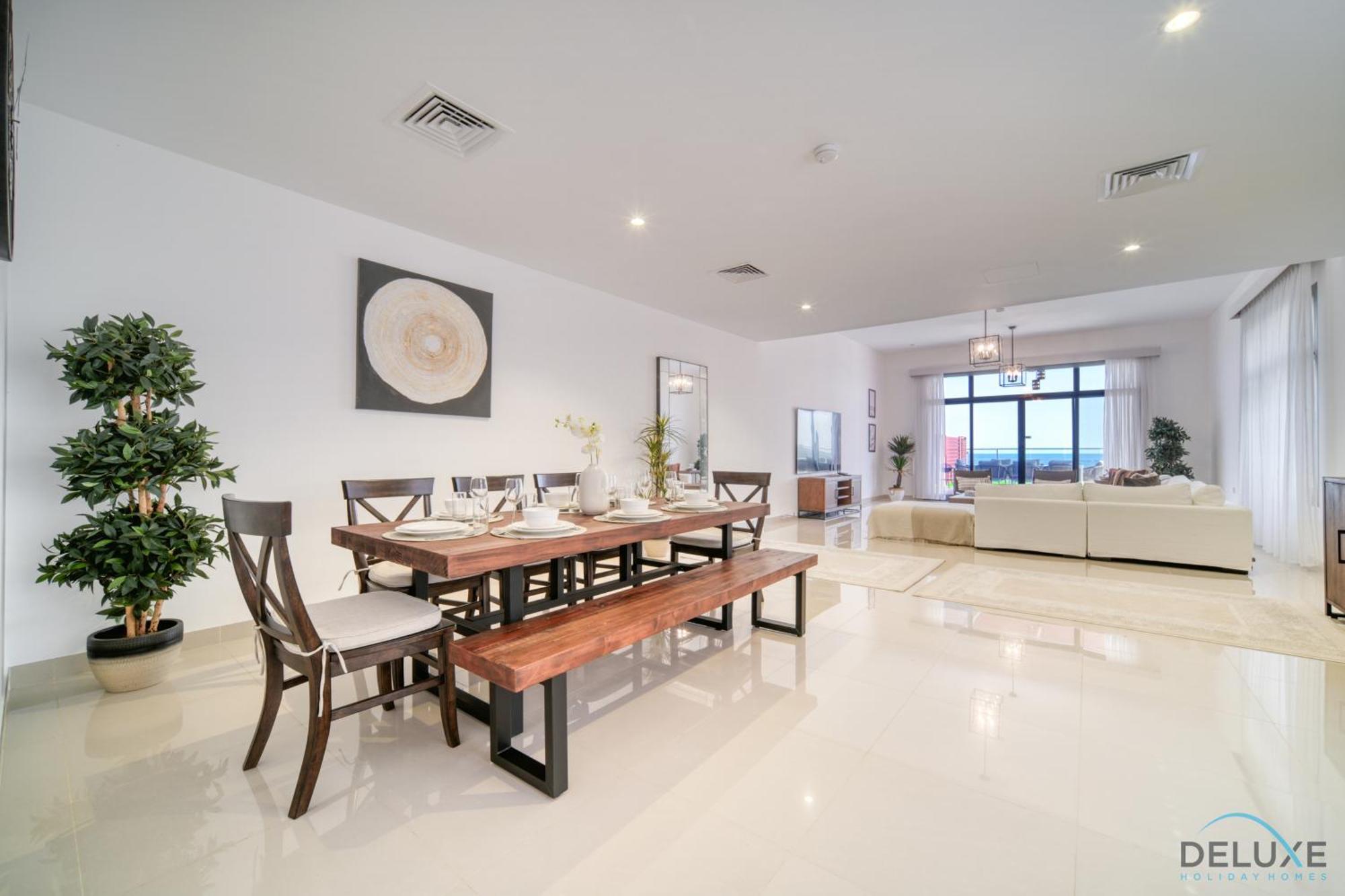 Unbeatable Price, Perfect For Groups With Sea Views By Deluxe Homes Fudschaira